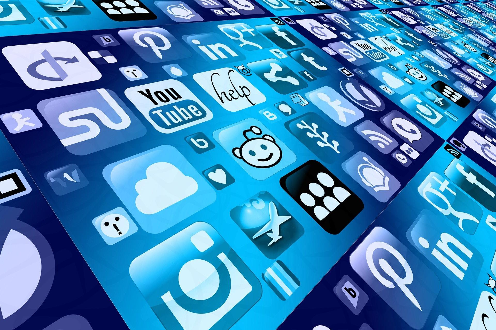 viele Icons von sozialen Medien