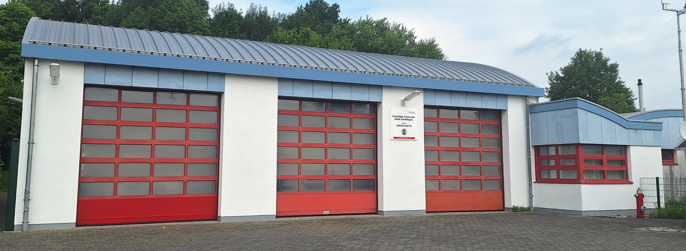 Halle der Feuerwache Bennert mit 3 Toren