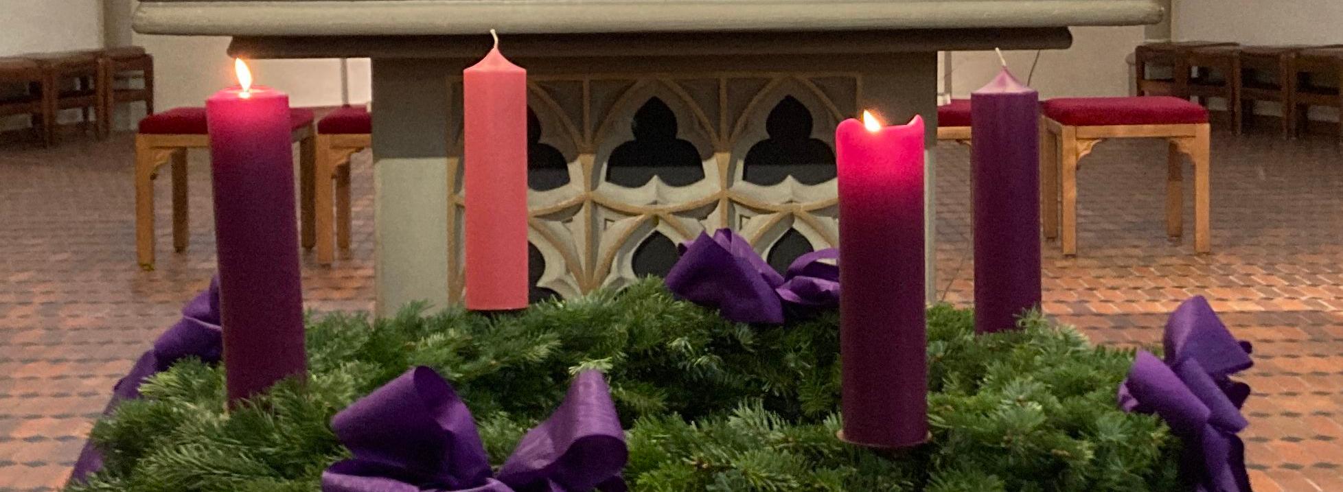 Adventskranz 2. Advent St. Johannes Baptist